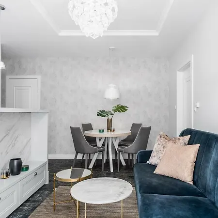 Daire Monte Carlo Luxury With Parking By Lion *